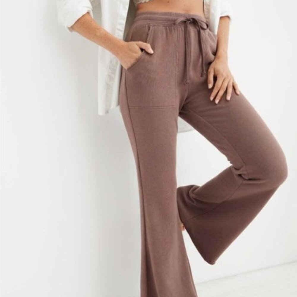 Aerie High Rise Flare pants Cocoa brown Size XS